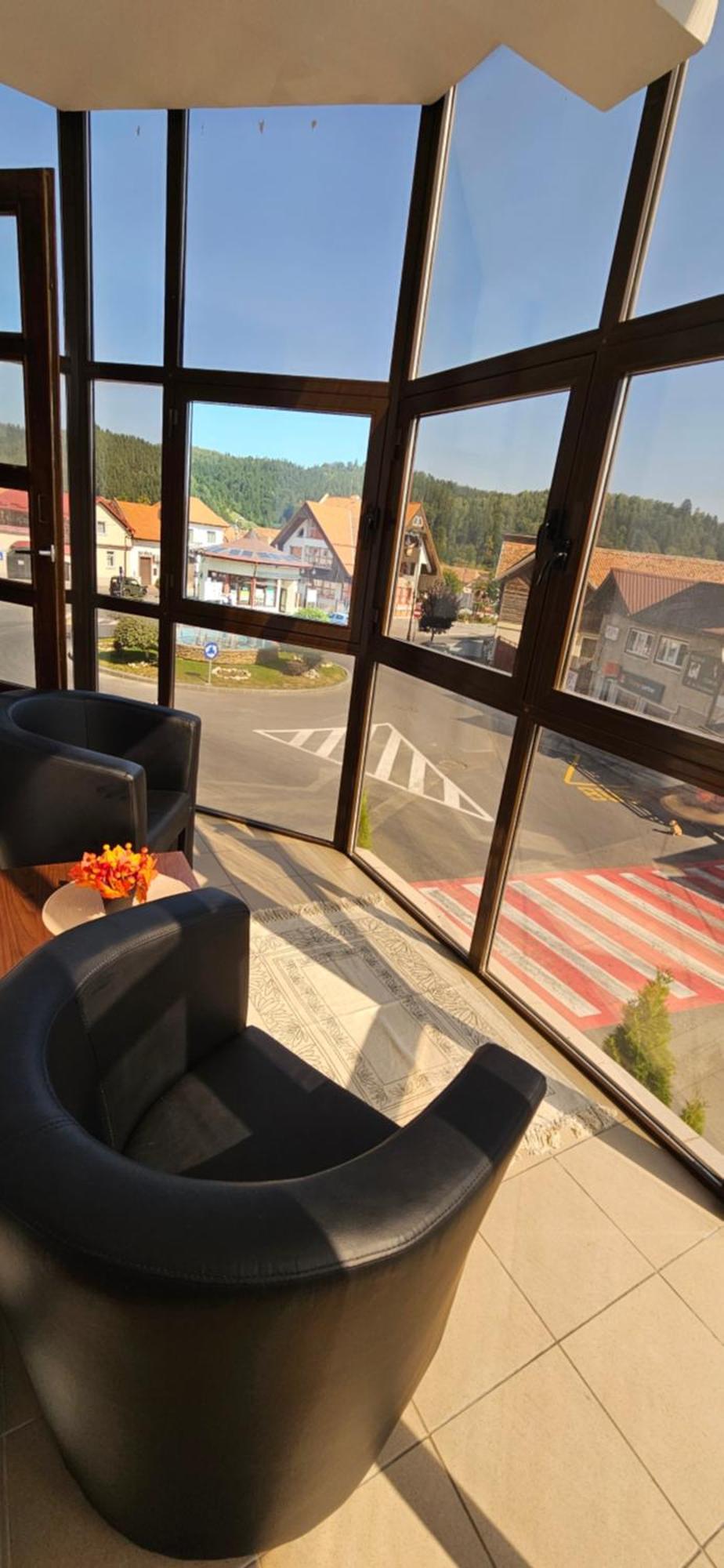 Apartment Zarnesti City Centre Vmp Free Parking 部屋 写真