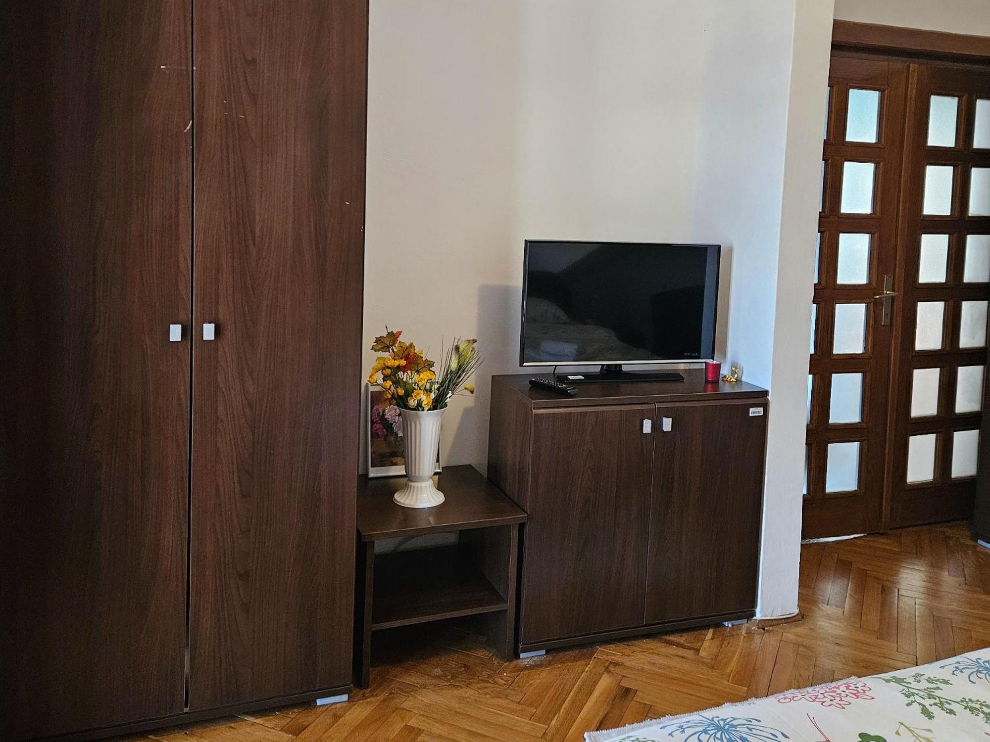 Apartment Zarnesti City Centre Vmp Free Parking 部屋 写真